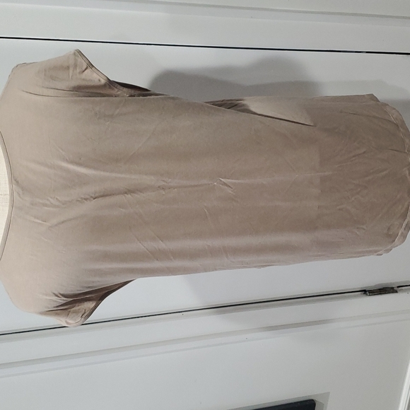 Guess Women’s Khaki Tunic – NWT, Size Small, Perfect for Fall Layering - Picture 6 of 7